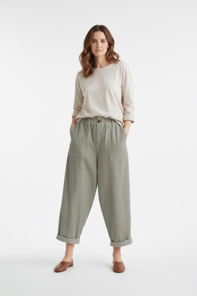 Corduroy narrow Leg Trousers
