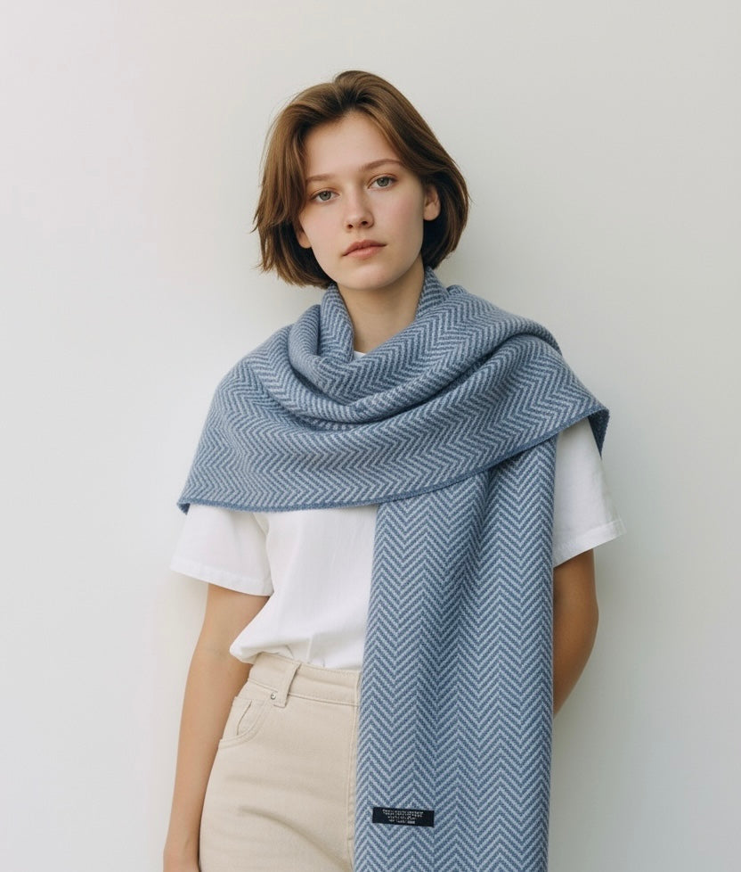 Herringbone Heritage – Handwoven Cashmere Blend Scarf