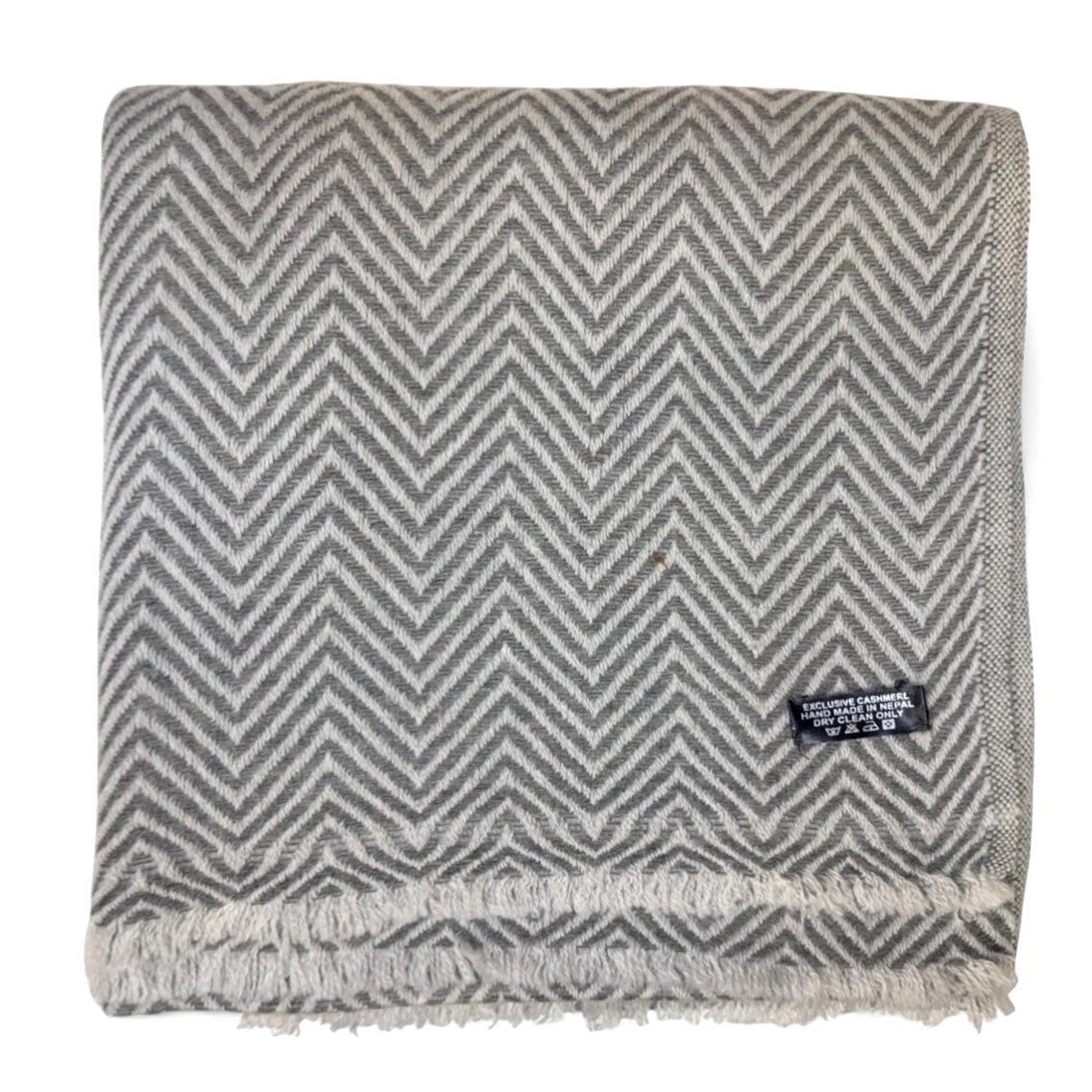 Herringbone Heritage – Handwoven Cashmere Blend Scarf