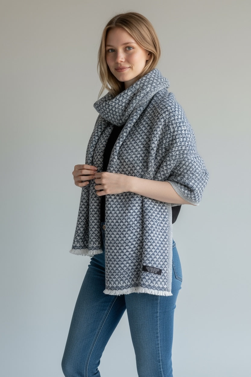 Geometric Handwoven 8-Ply Cashmere Shawl– Soft, Warm & Timeless