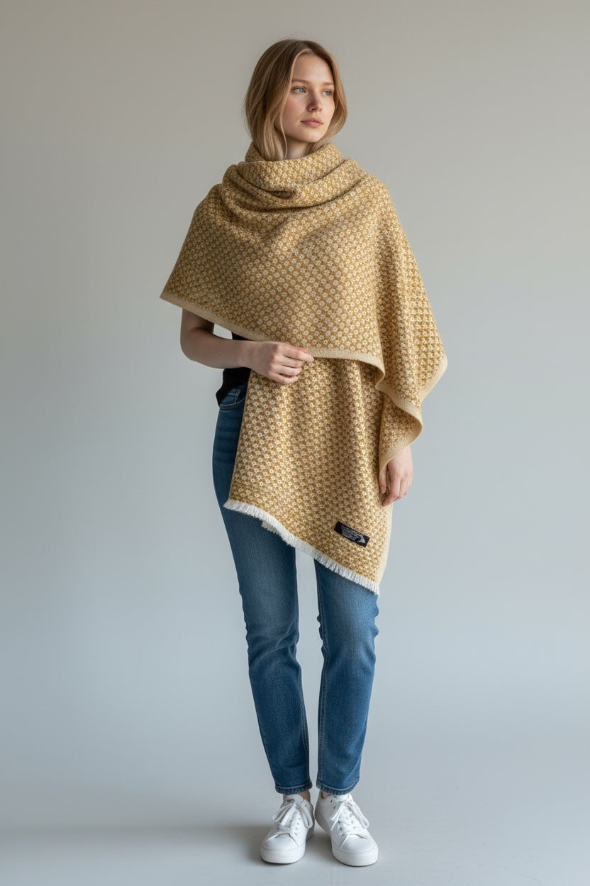 Geometric Handwoven 8-Ply Cashmere Shawl– Soft, Warm & Timeless