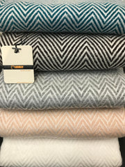 Handmade thick Scarf  Cashmere -  GREY herringbone pattern /Oversized Scarf /Wrap/ Shawl /  Autumn Winter Blanket / Both MEN Women