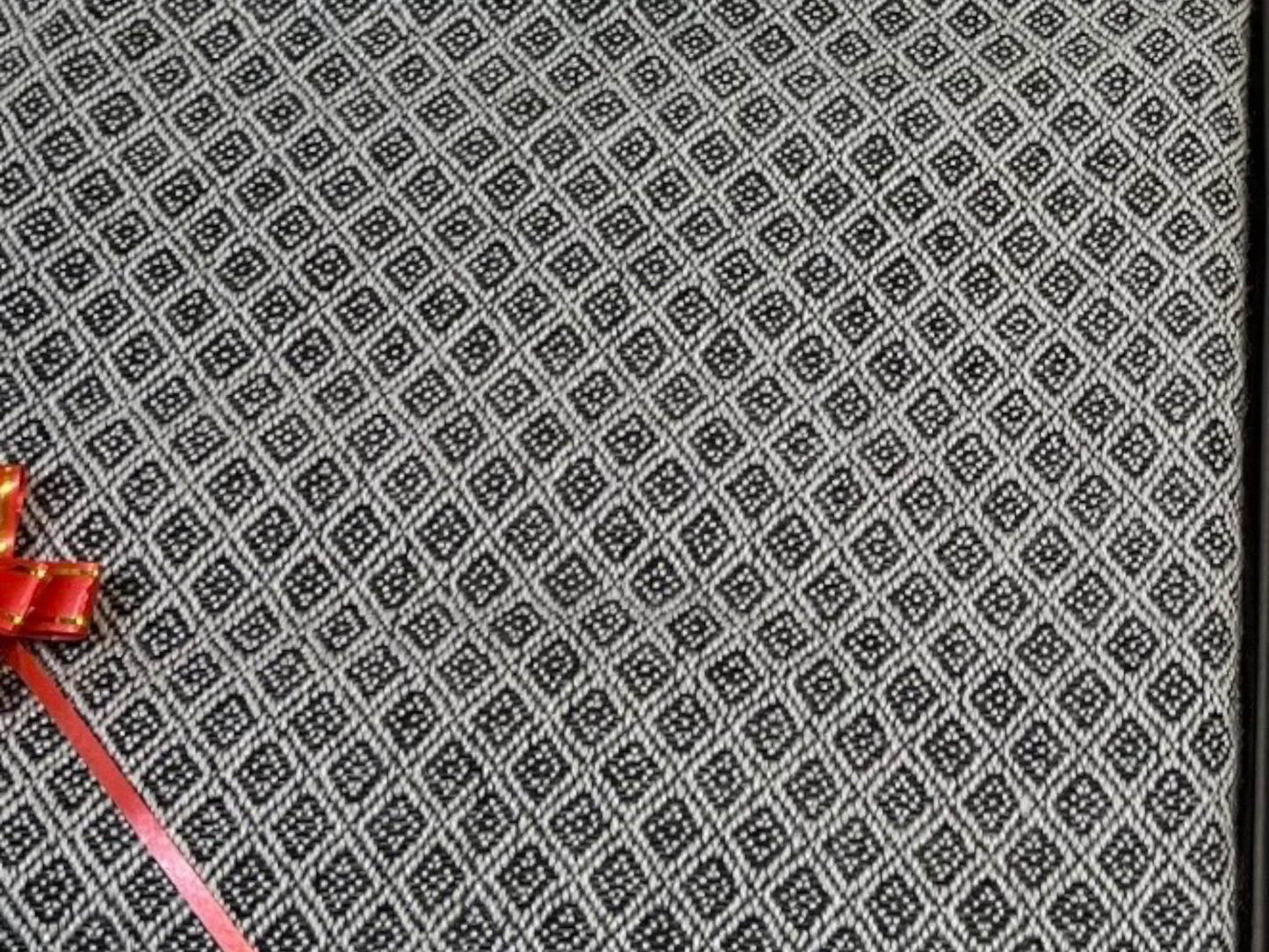 Handmade Diamond Weave Thick Cashmere Blend Scarf